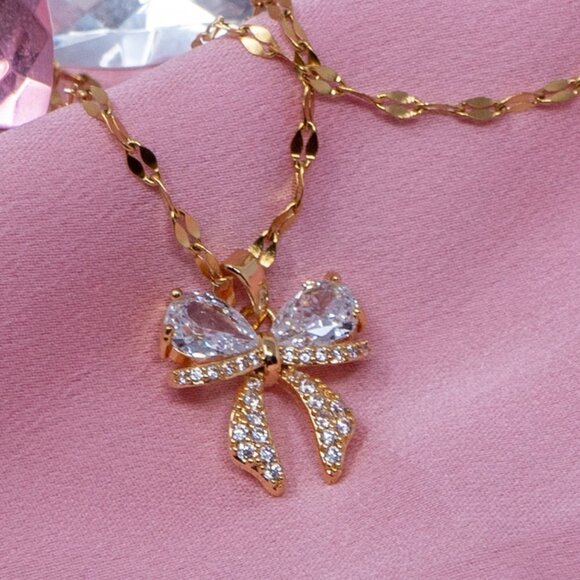 Cubic Zirconia Bow Pendant Gold Plated Necklace NEW - Picture 2 of 2